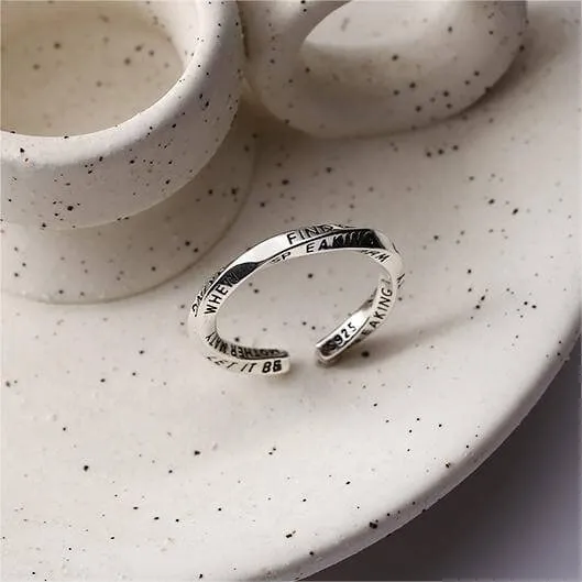 925 Sterling Silver Vintage Möbius Letter Plain Ring