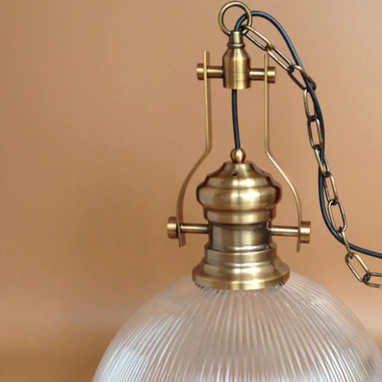 ANKUR QUEST VINTAGE STYLE METAL AND GLASS HANGING LIGHT