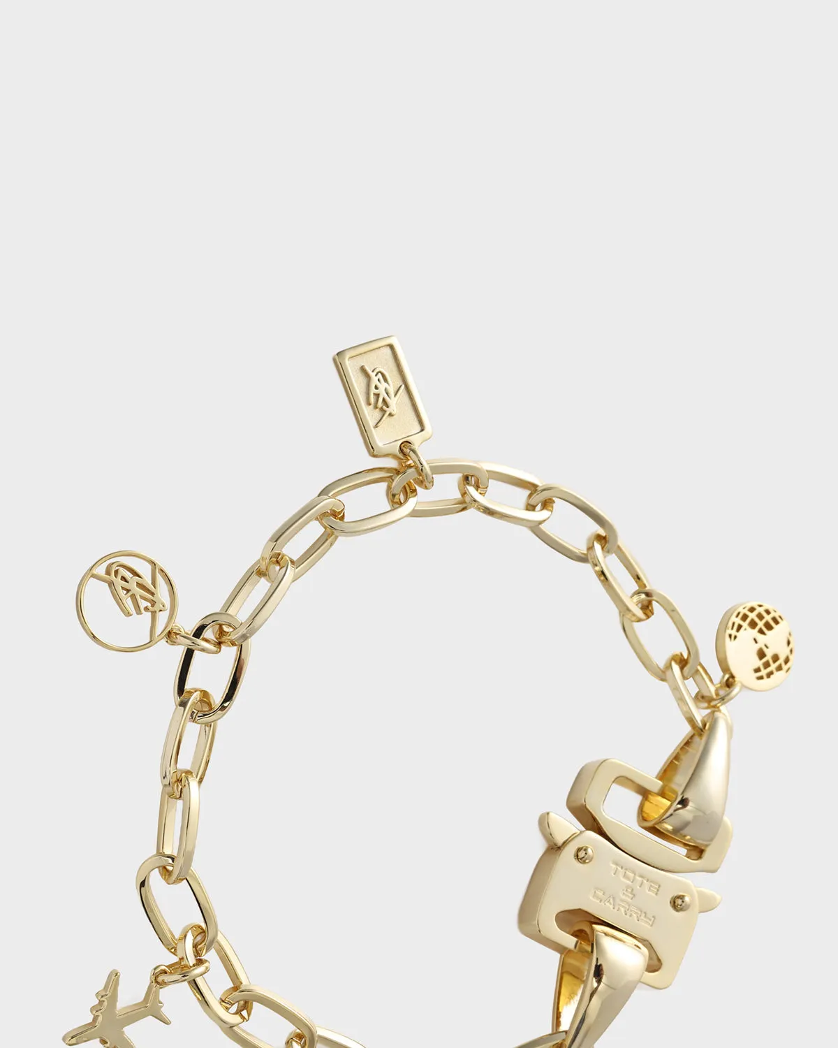 Charm Bracelet in Gold