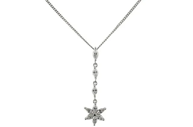 Drop Style Flower Necklace