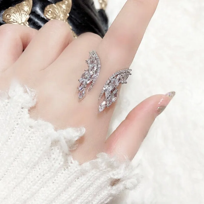 Fashion Jewelry Creative Angel Wings Cubic Zircon Wedding Band Rings for Women