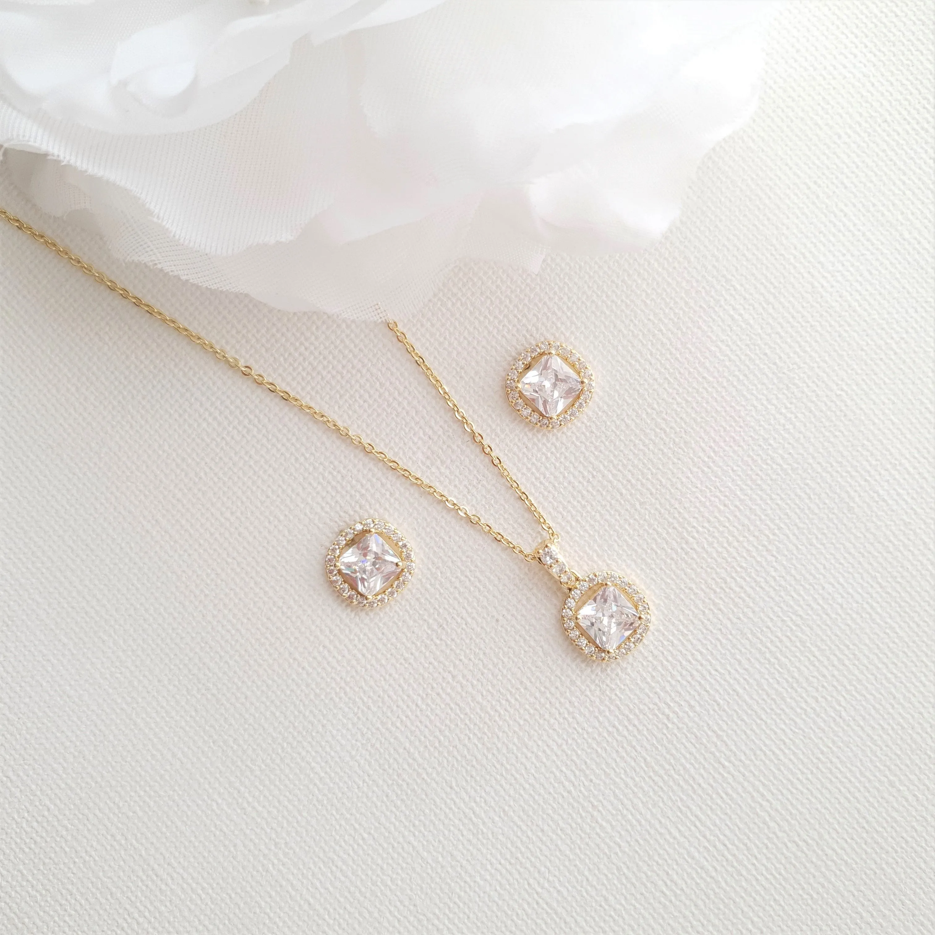 Gold Bridesmaids Jewelry Sets-Piper