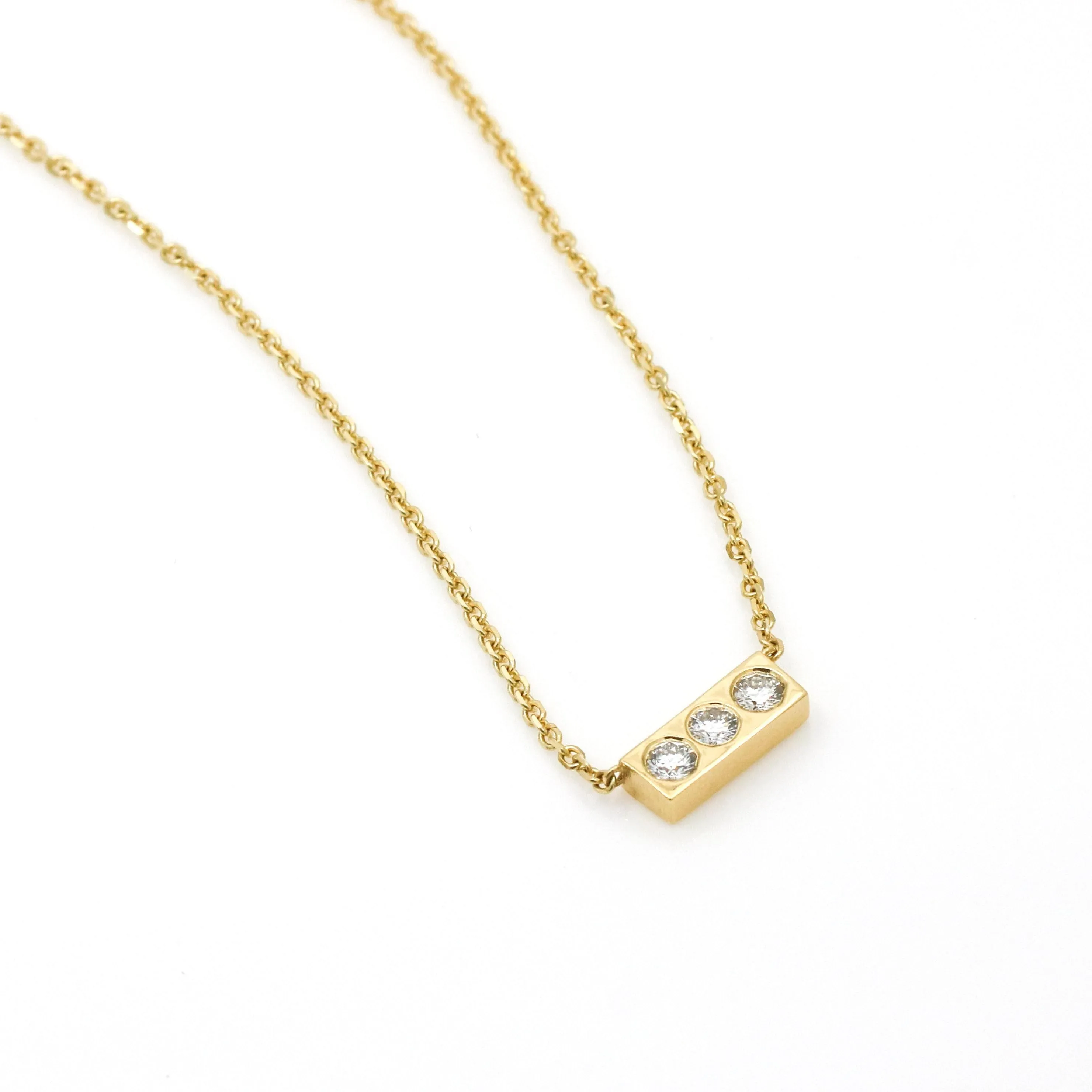 Jennifer Rivera Minimo Necklace in 18k Yellow Gold with Diamonds