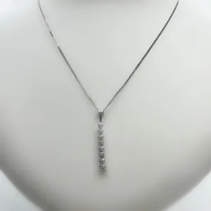 Journey diamond drop pendant in White Gold