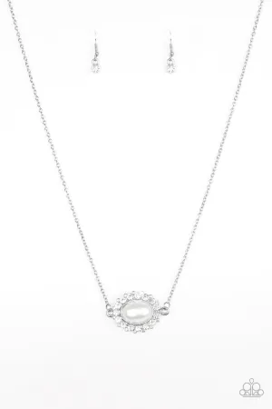 Paparazzi Necklace ~ Stardom Shine - White