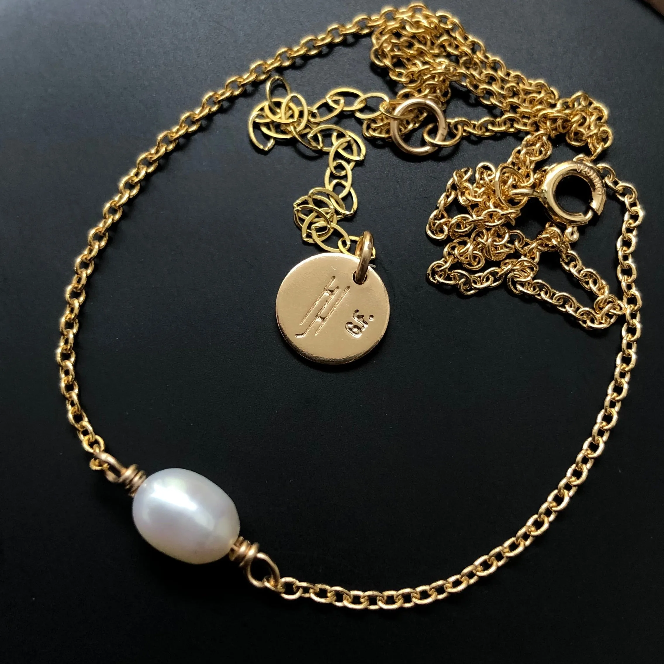 Simple 14k Gold Filled & Freshwater Pearl Necklace