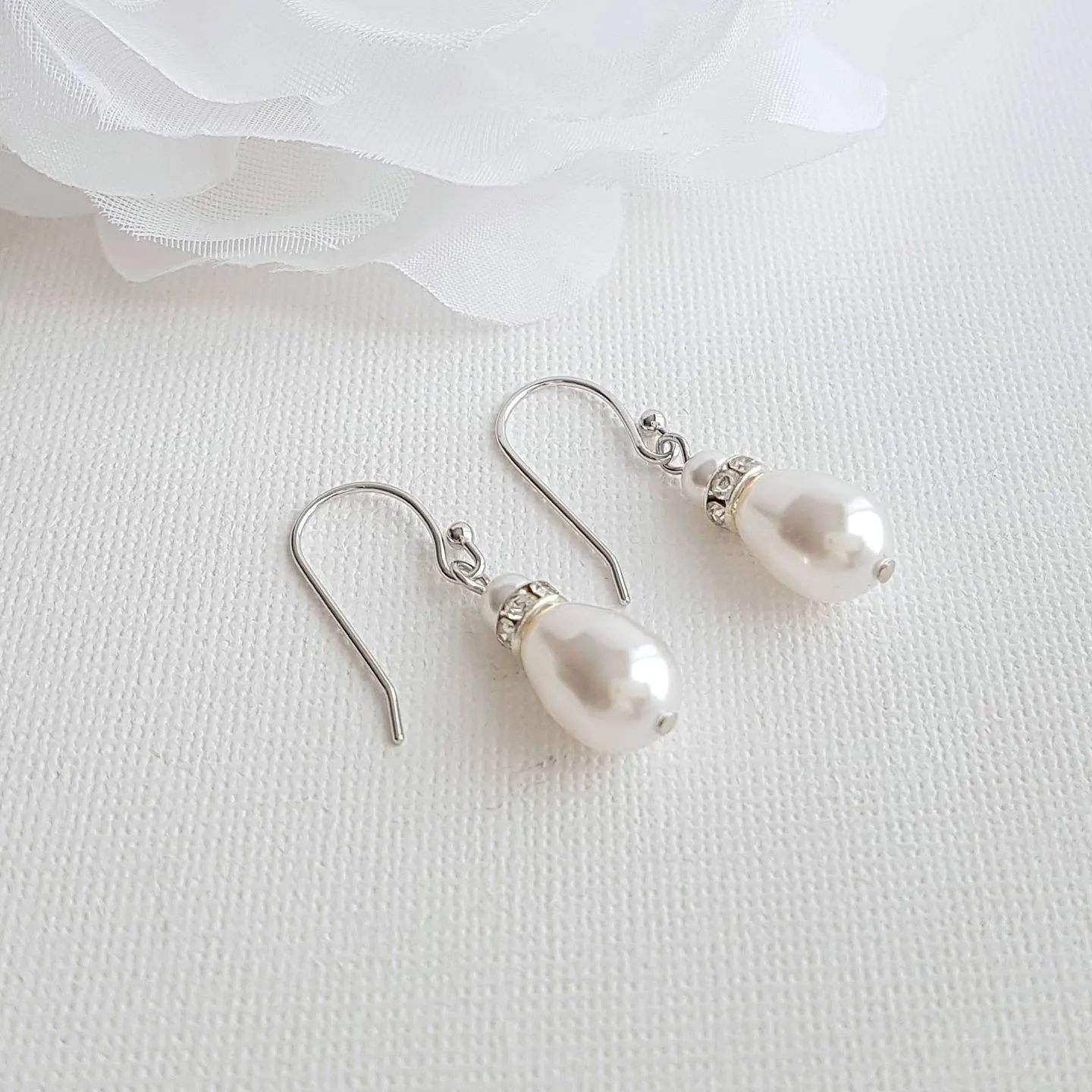 Simple Earrings-June