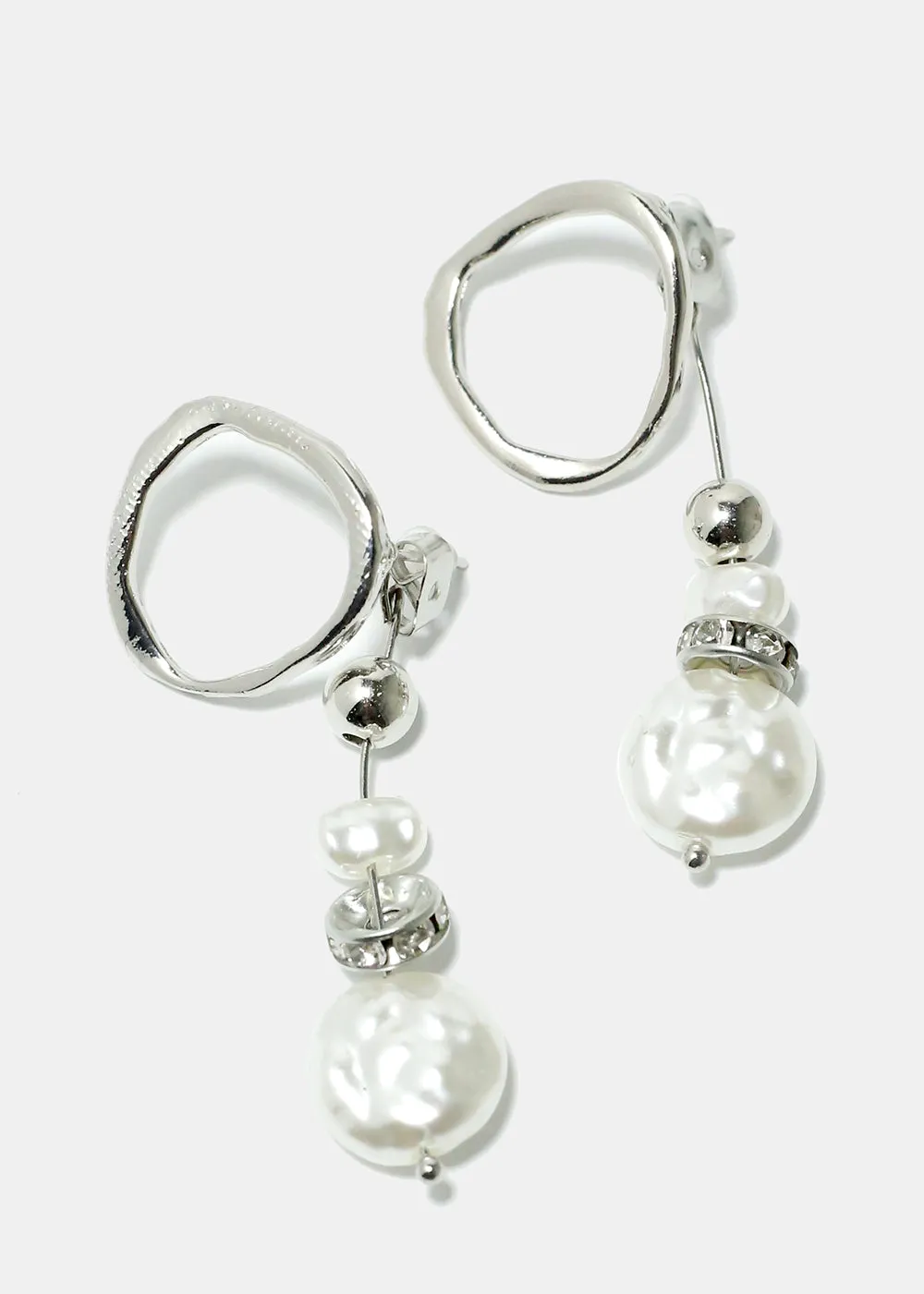 Simple Pearl Earrings