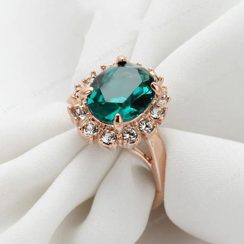 Top Quality Rose Gold Plated Created Emerald Finger Rings Elegant Brand Jewelry CZ Austrian Crystal For Women